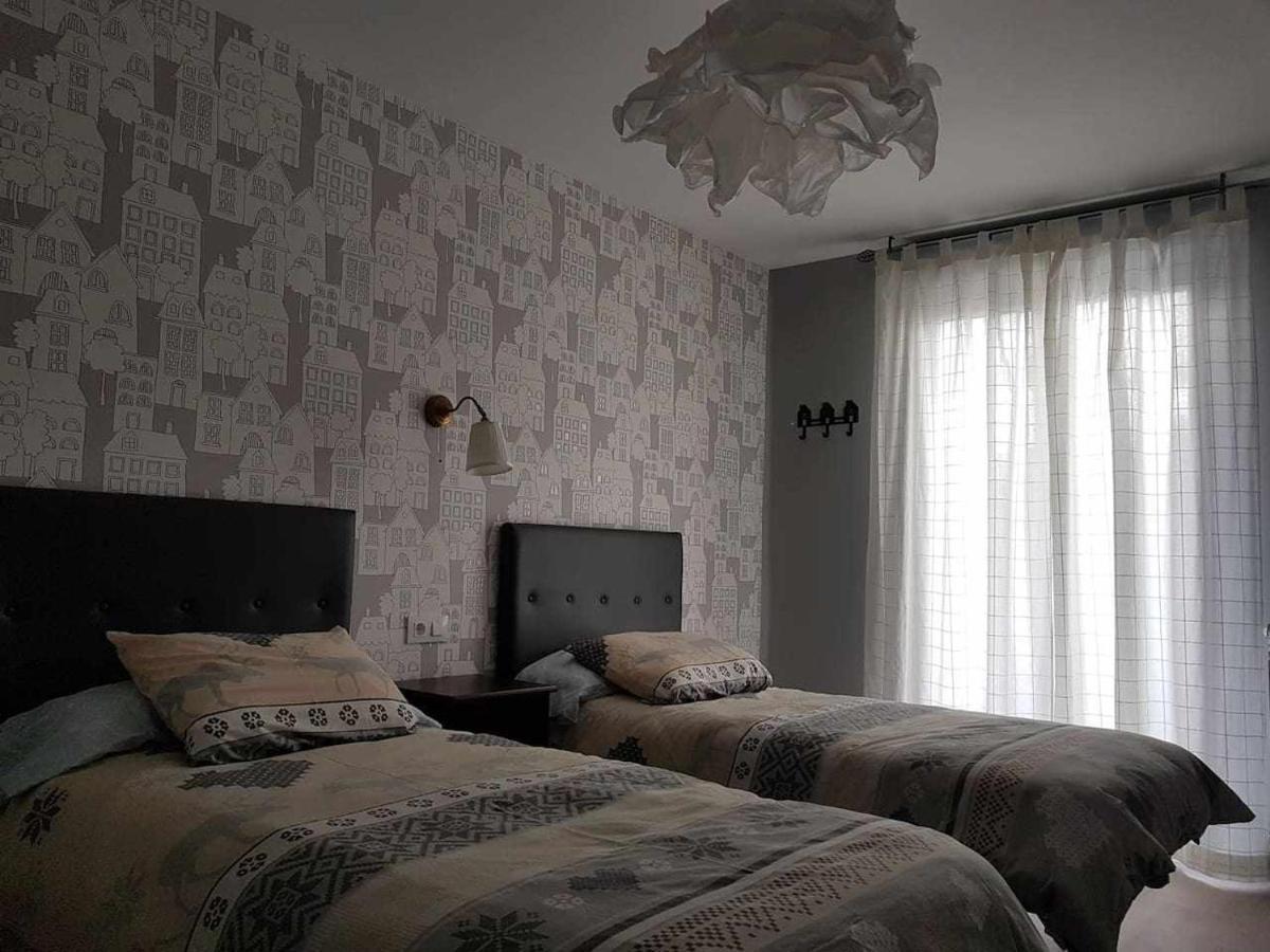 Serendipia Apartamentos 3 Logrono Luaran gambar