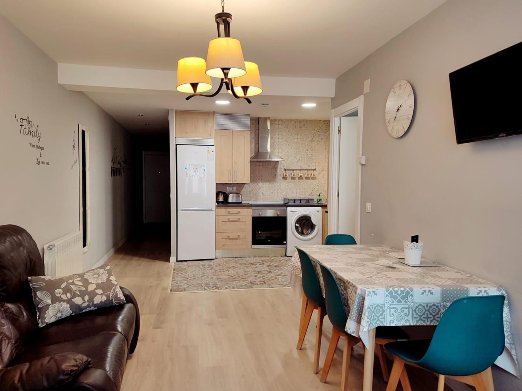 Serendipia Apartamentos 3 Logrono Luaran gambar